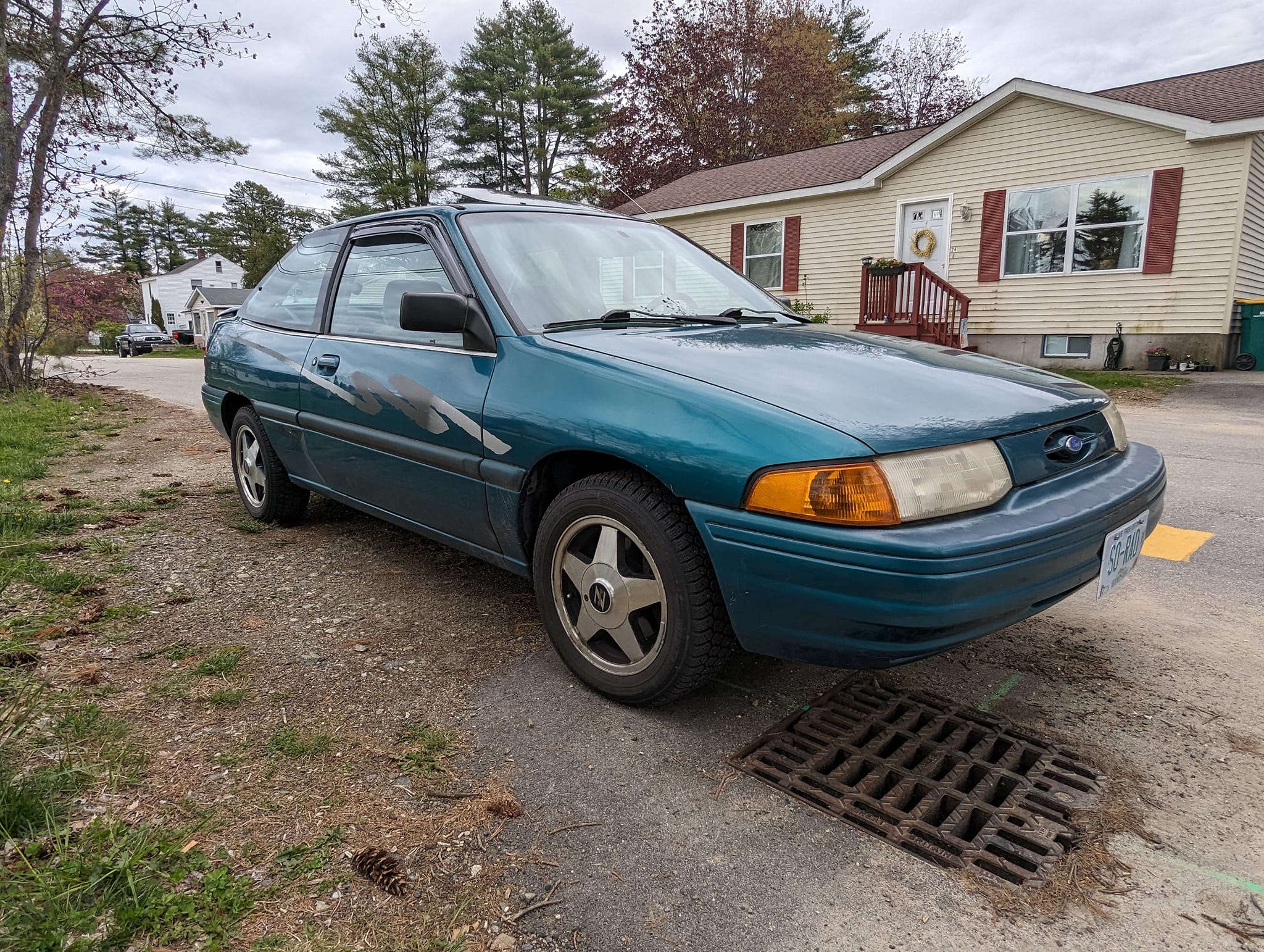 My new daily. 1995 Ford Escort 5speed manual 59k miles