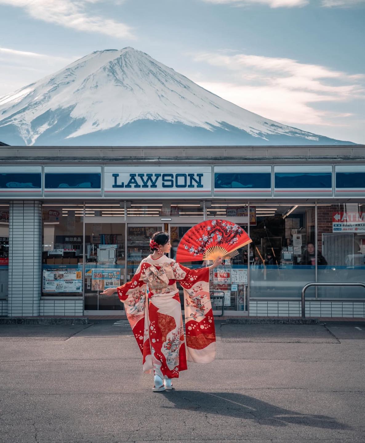 Amazing Japan - Amazing Japan added a new photo.