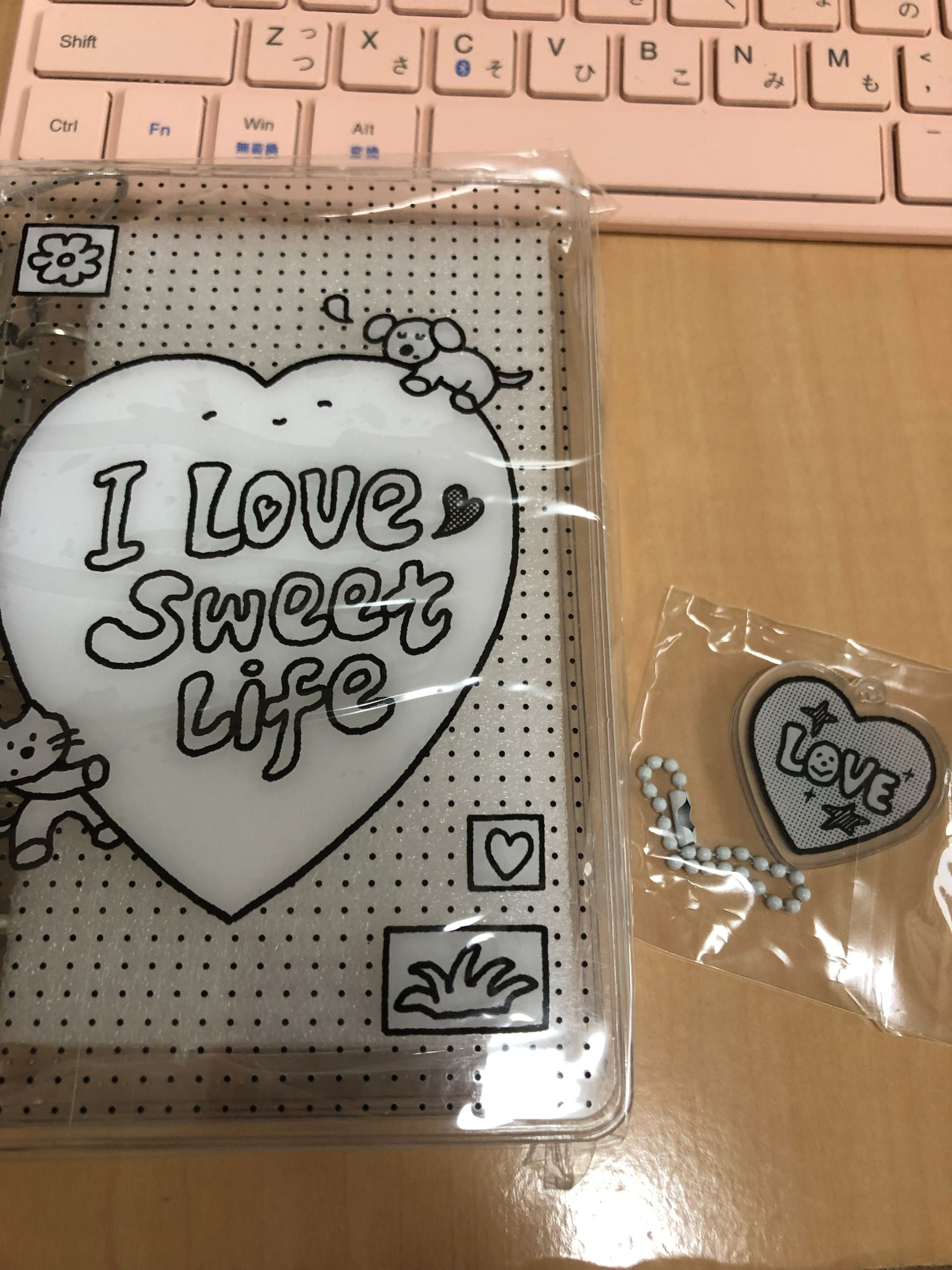 ☆限定現在各色20冊。 Be-Works「Bebook」：パソコンやスマホがなかっ 