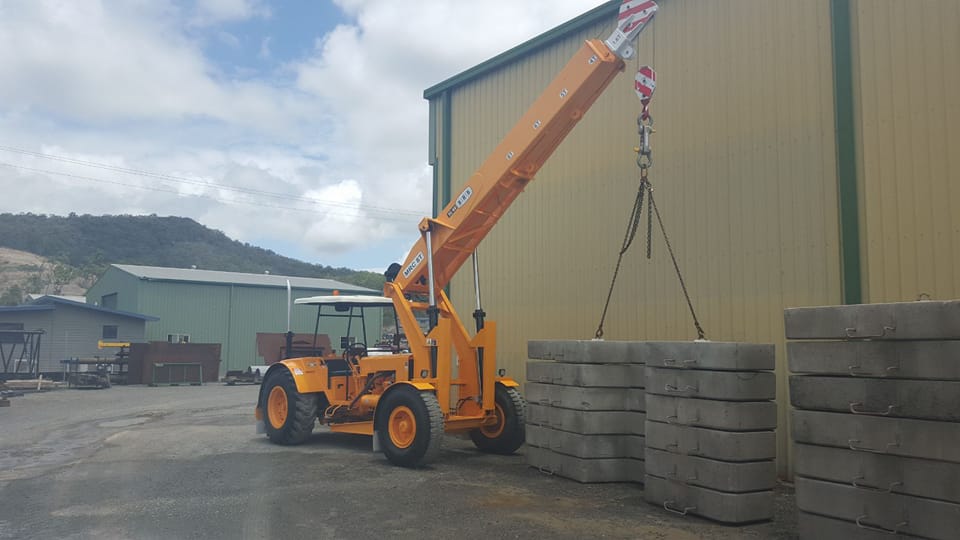 Pick and Carry Cranes untapped | Mobula Cranes' new Humma 55-25 P&C ...