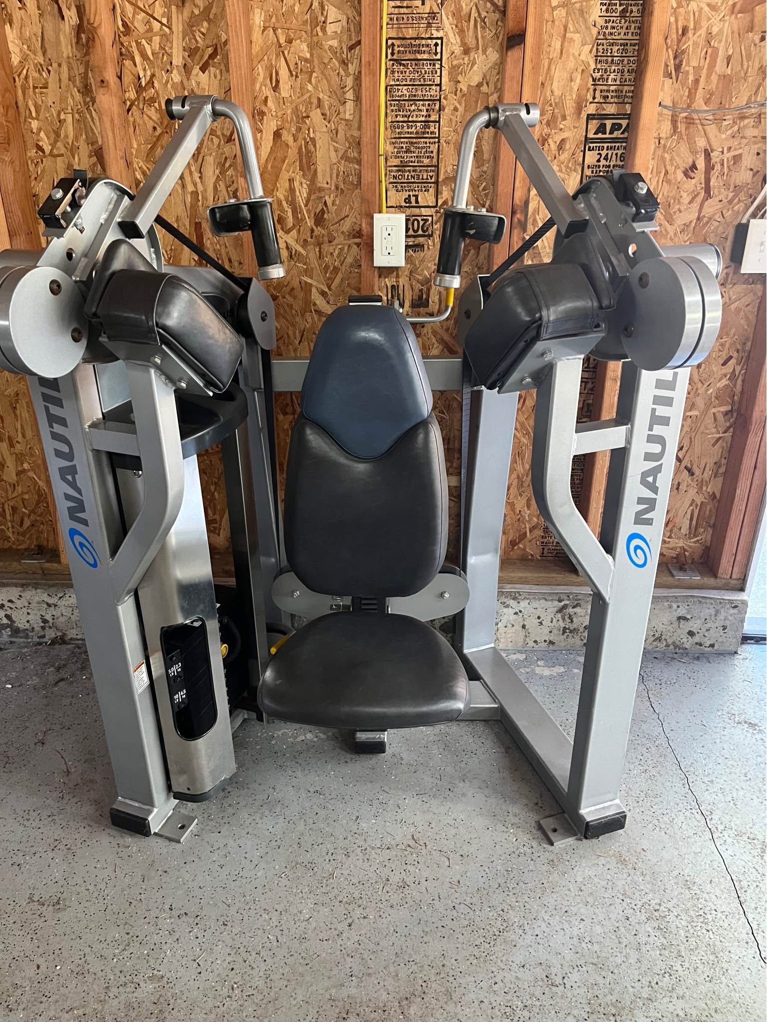 Nautilus Tricep Extension machine - Weight Lifting Machines & Racks ...