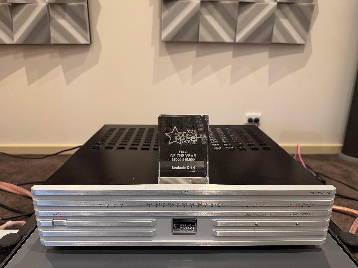 SOULNOTE D-1N DAC = DAC of The Year 2025 Award from Sound+Image 