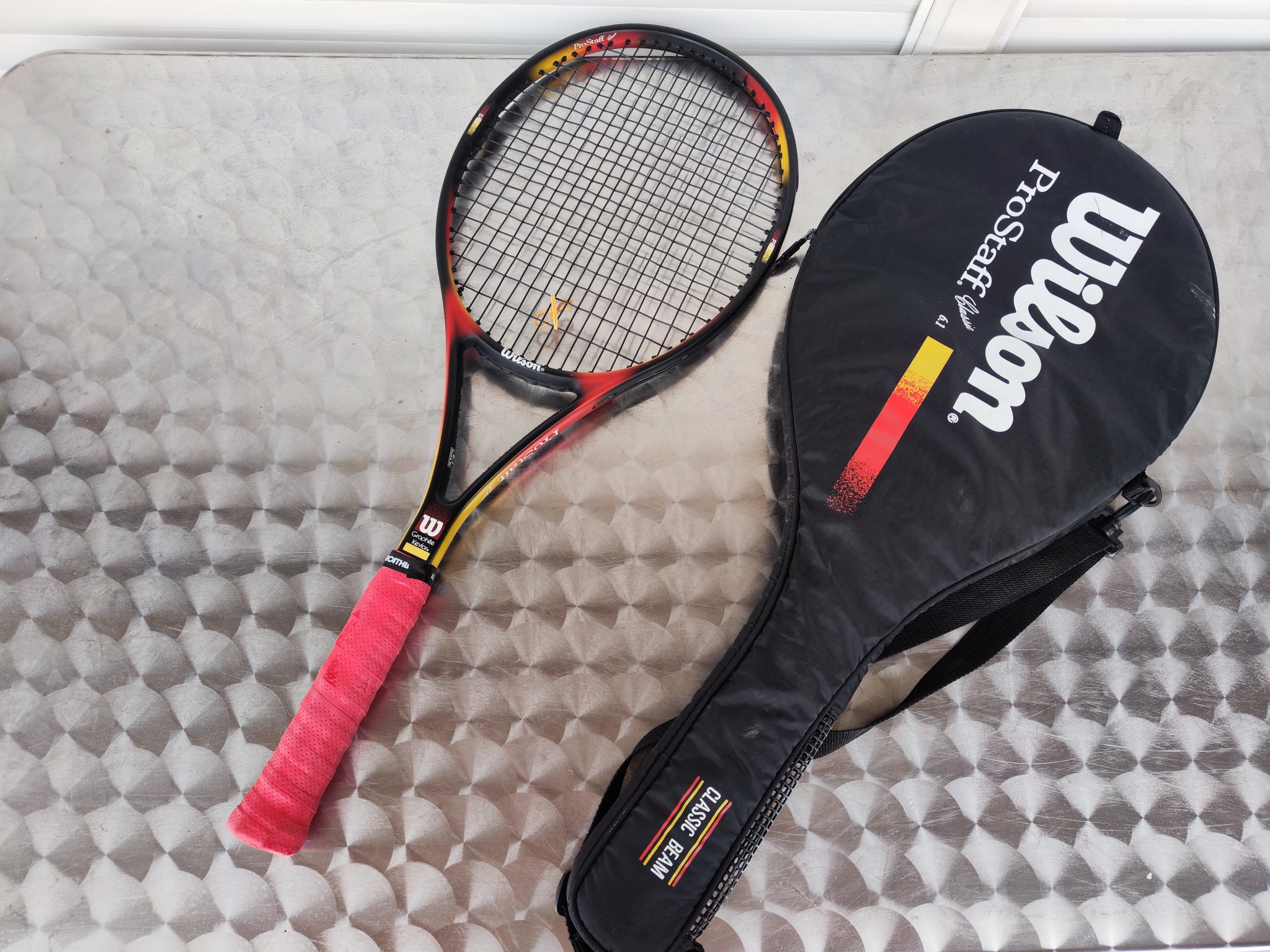 I have two Wilson Pro Staff 6.1 Classic Mid Plus, with leather 