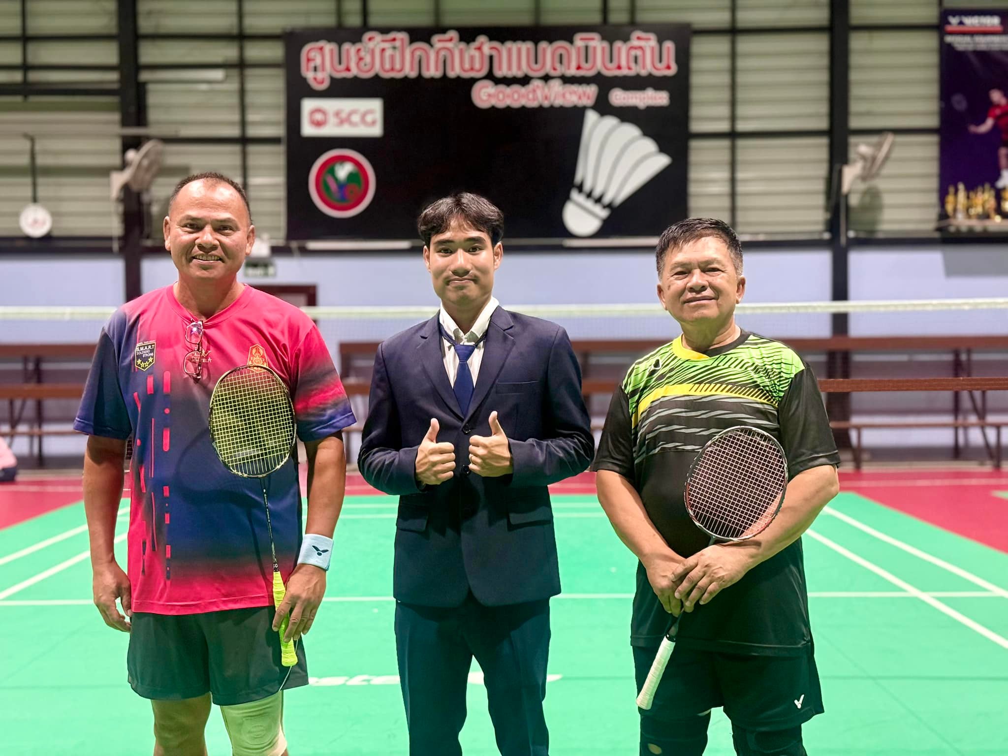 สนามแบดมินตัน... - สนามแบดมินตันGoodview Complex ลำปาง