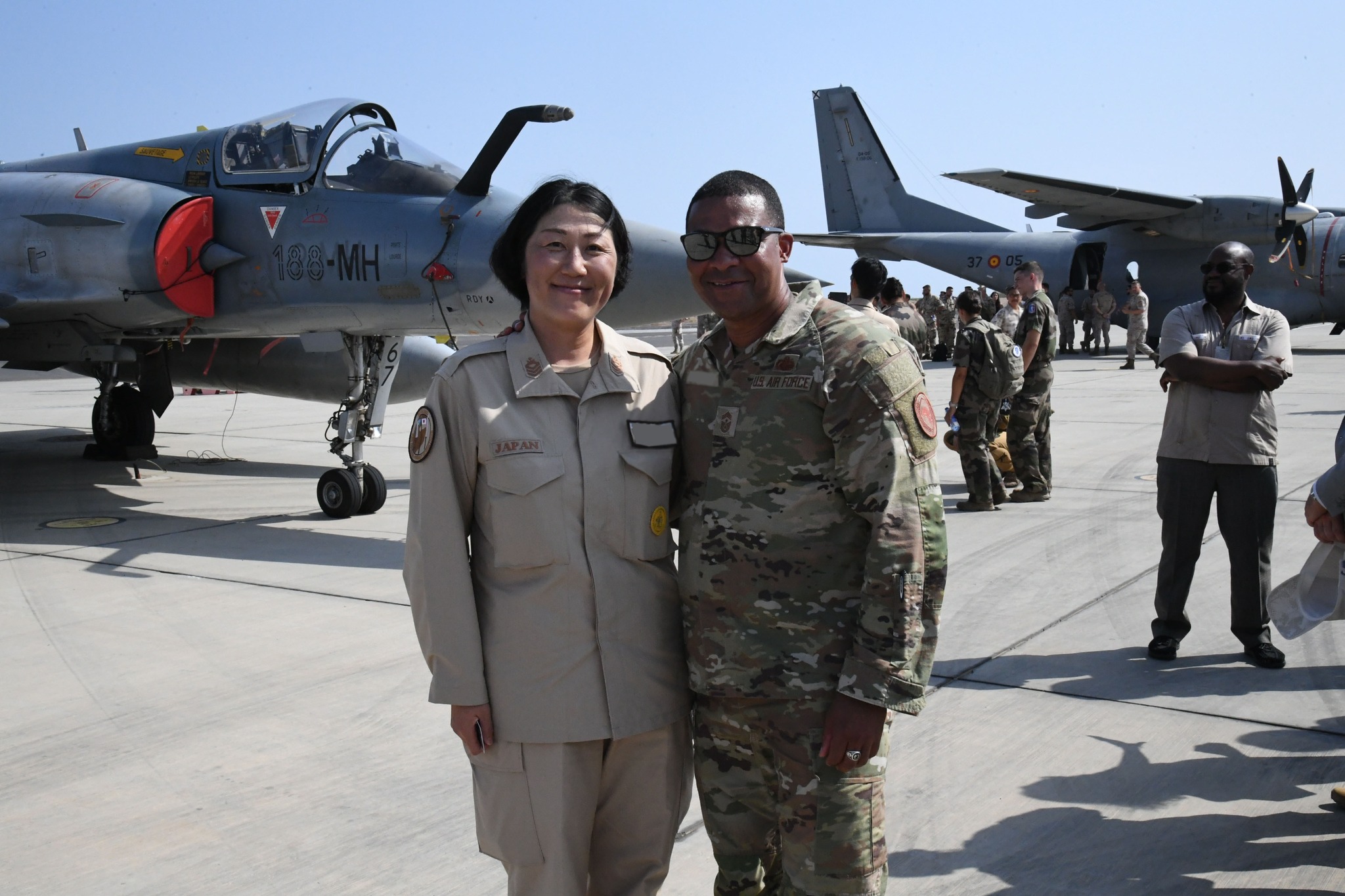DGPE（派遣海賊対処行動支援隊）は、米軍キャンプレモニエにて開催され
