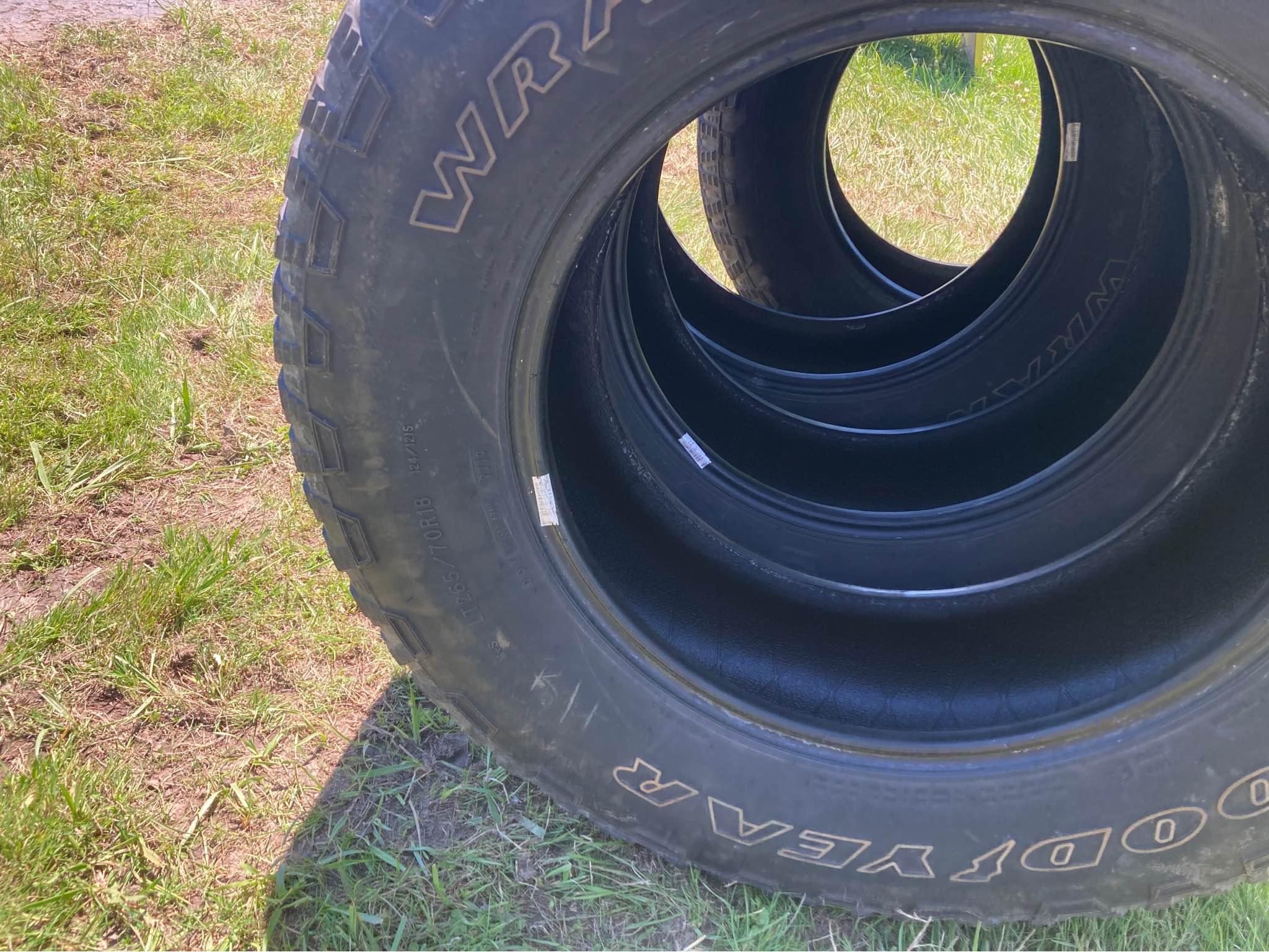 LT 265/75/R18 tires - Car Wheels, Tires & Parts - Sanborn, New York ...
