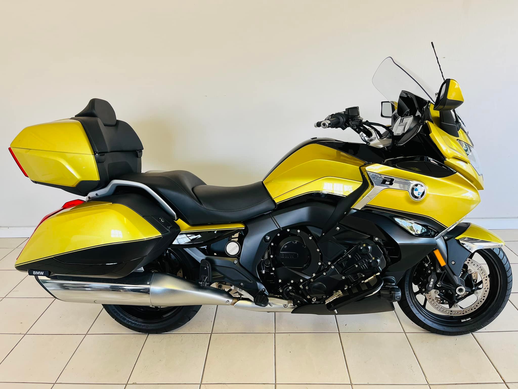 2017 R Nine T Scrambler with 3 200km for R139 000. 2025 R1250RT