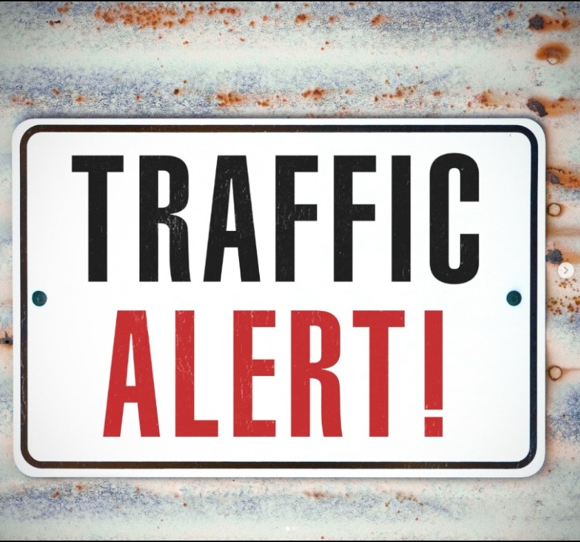 City - [👇 para español 👇] Please be advised of a temporary road closure ...