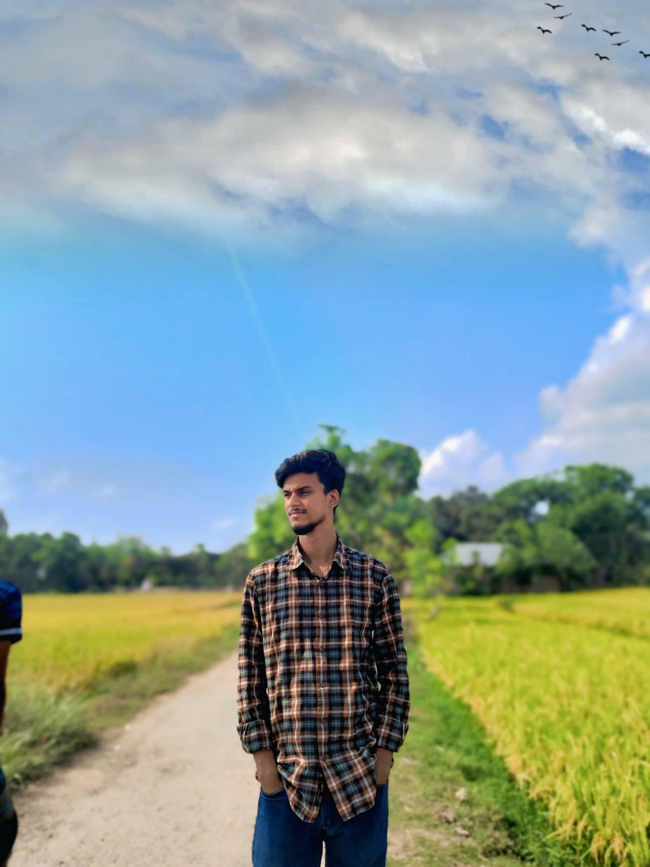 S H E M O L ツ