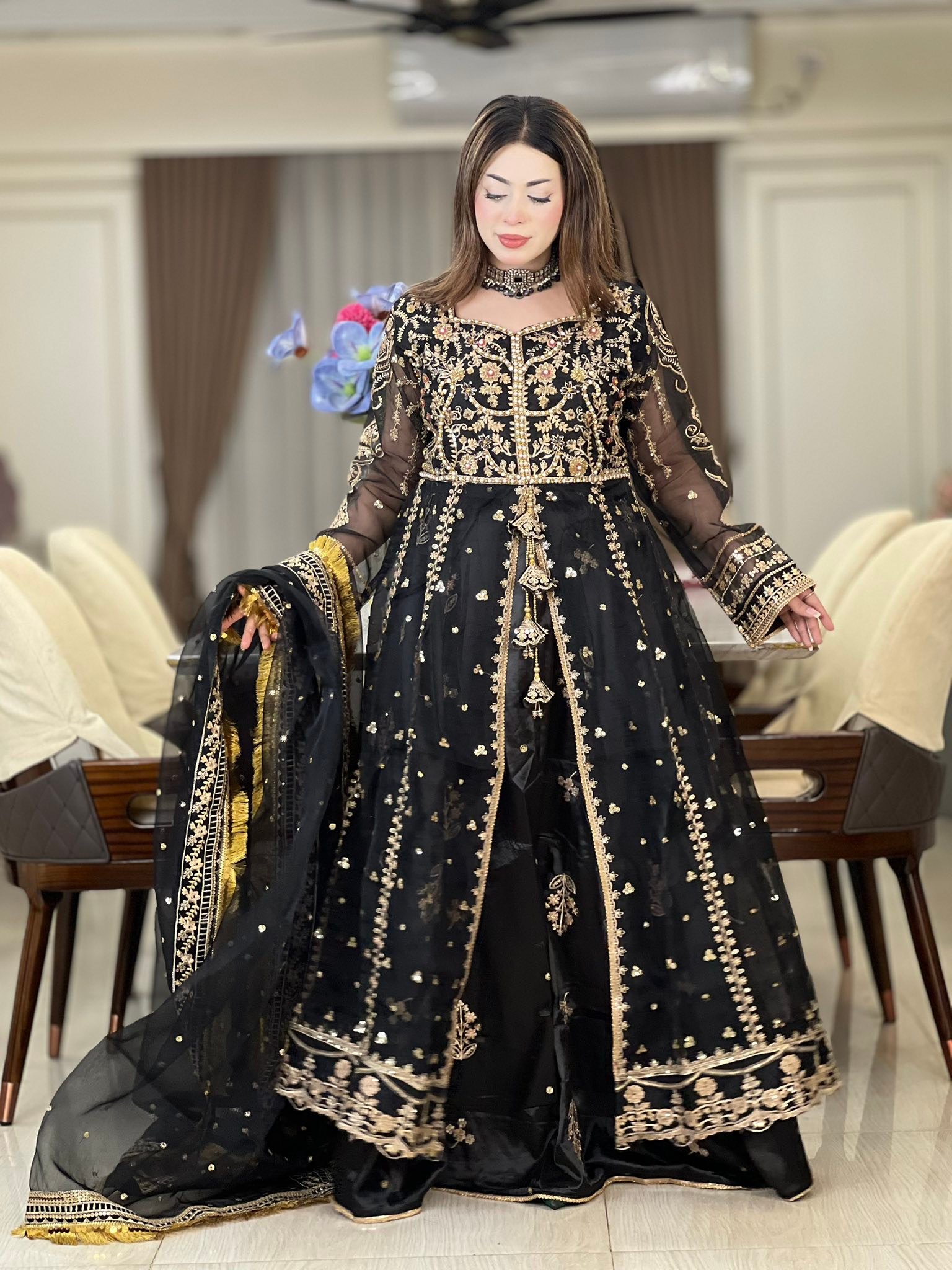 black and gold eid dress Just look at our tarcel 🥹 Exclusive elegant it is main wear Rust