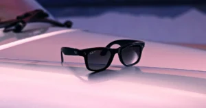 What are smart glasses and how do AI glasses differ?